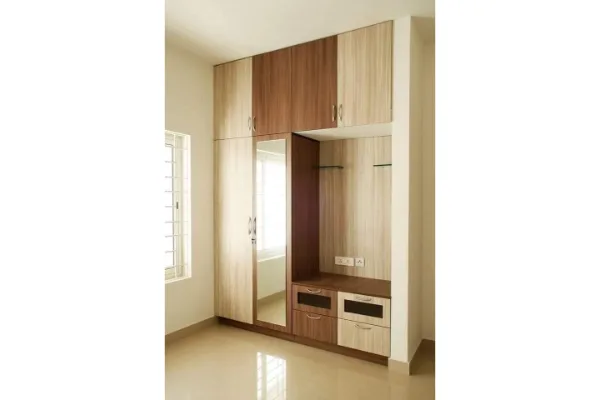 Wardrobe & Storages
